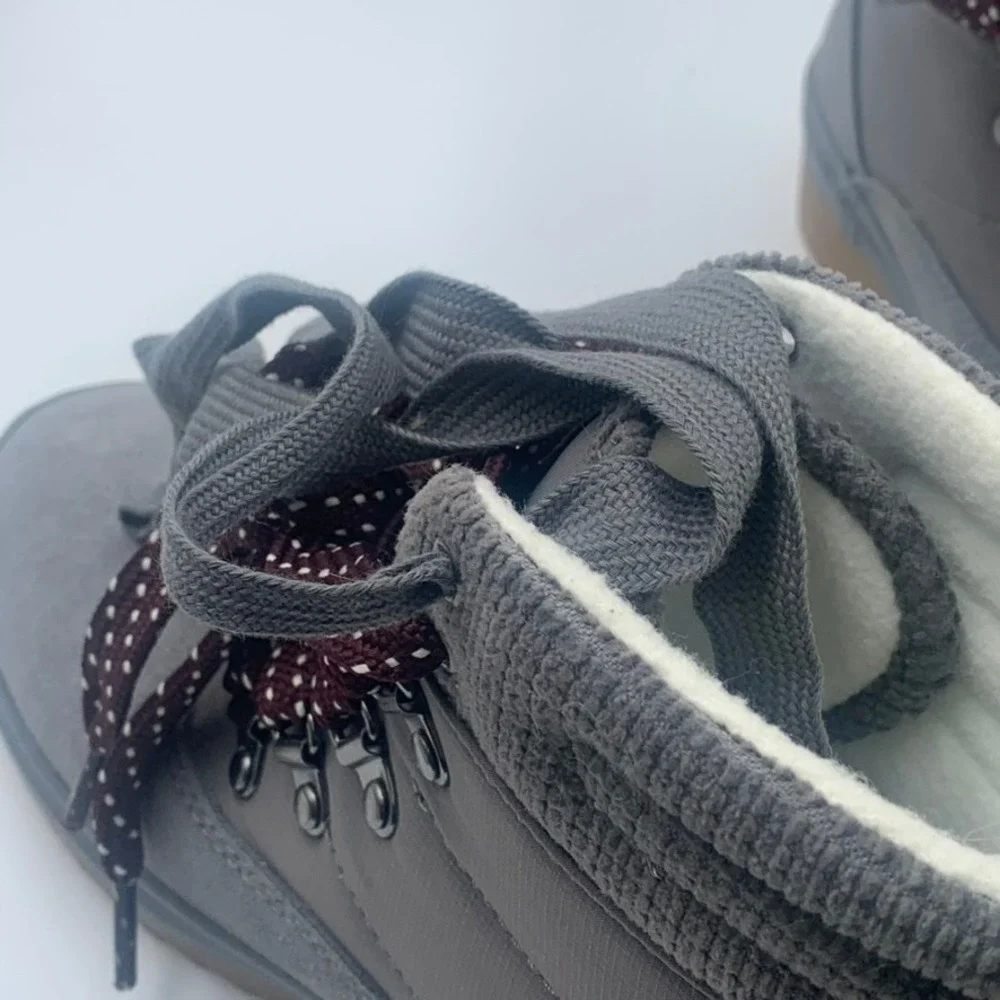 Keds Camp Boot Womens 7.5 Gray Suede Water Resistant Thinsulate Ankle WH65575